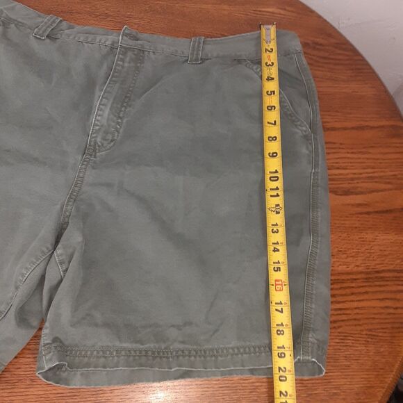 Reel Legends Adult Mens Size 44 Green Fishing Shorts - Picture 9 of 11